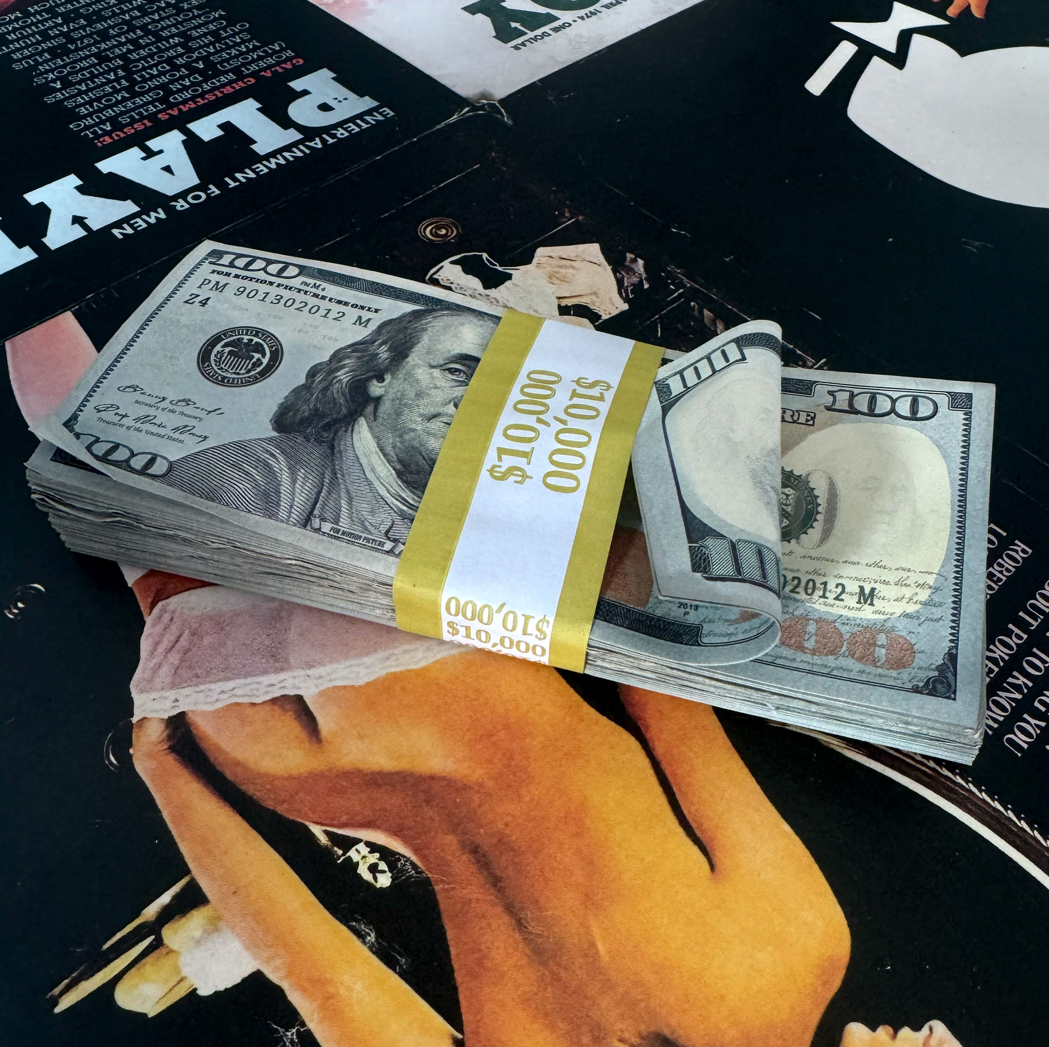 $10,000, Aged Prop Money Stack- Full Print – casanarco