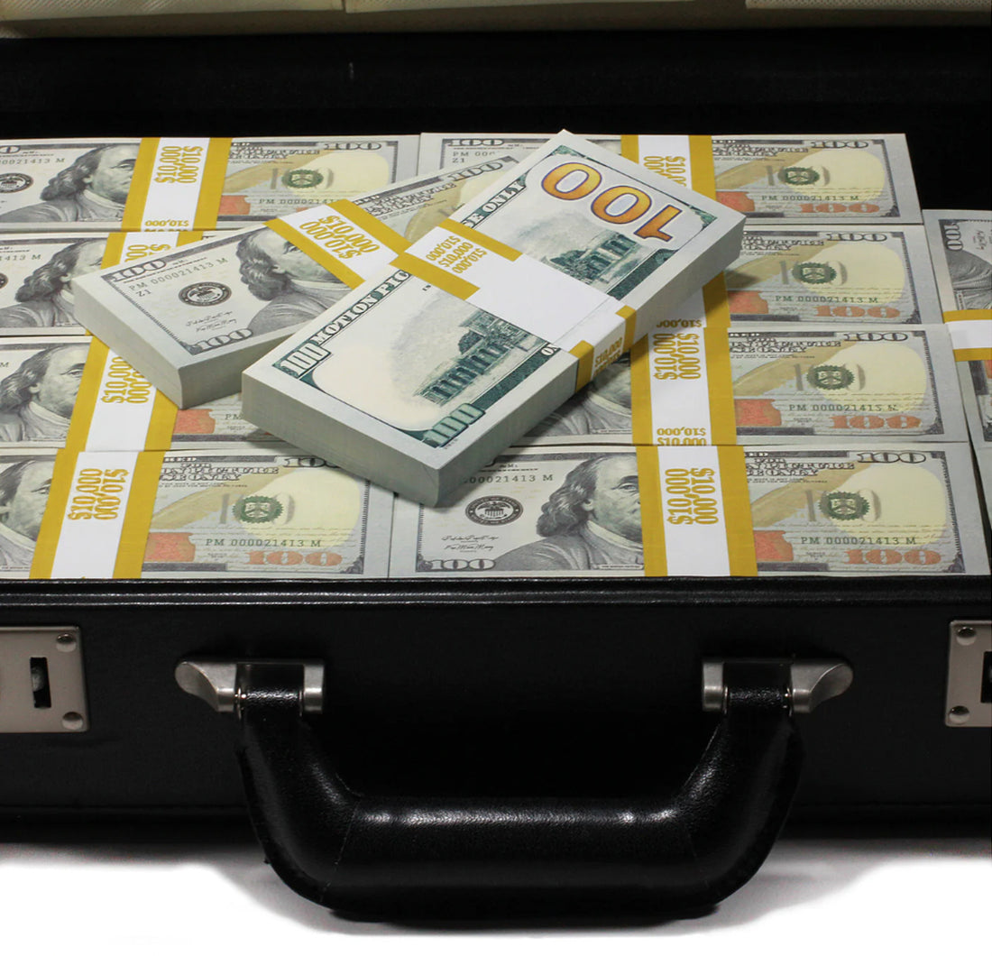 $500,000 Blank Filler Prop Money With Briefcase